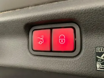 Mercedes-Benz EQE 500 4M AMG Line DigiLight 360  Memory