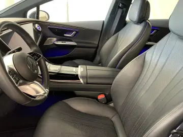 Mercedes-Benz EQE 500 4M DIGITAL-LIGHT BURMESTER LEATHER