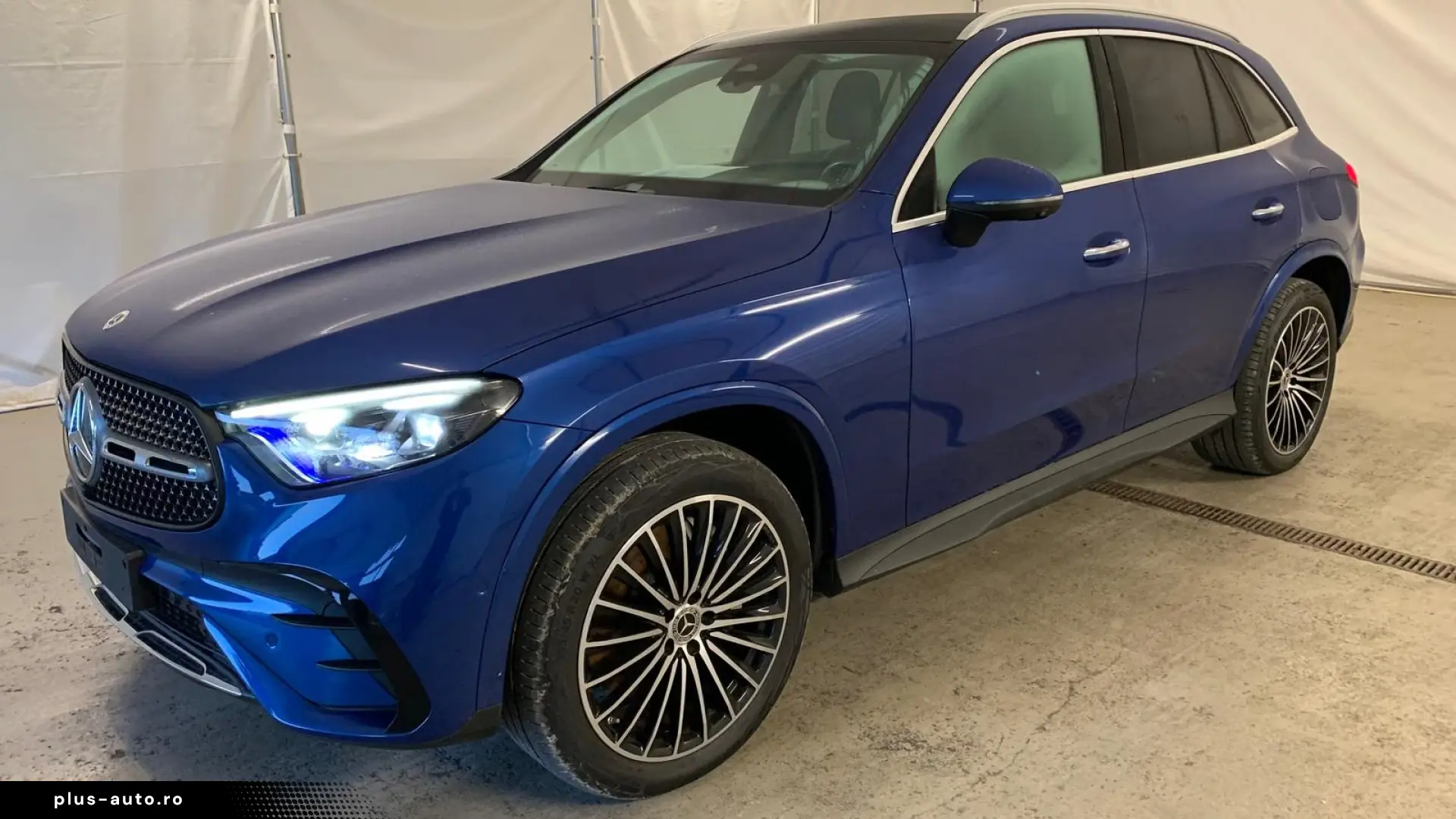 Mercedes-Benz GLC 300de AMG MASSAGE DISTR DIGITAL HUD