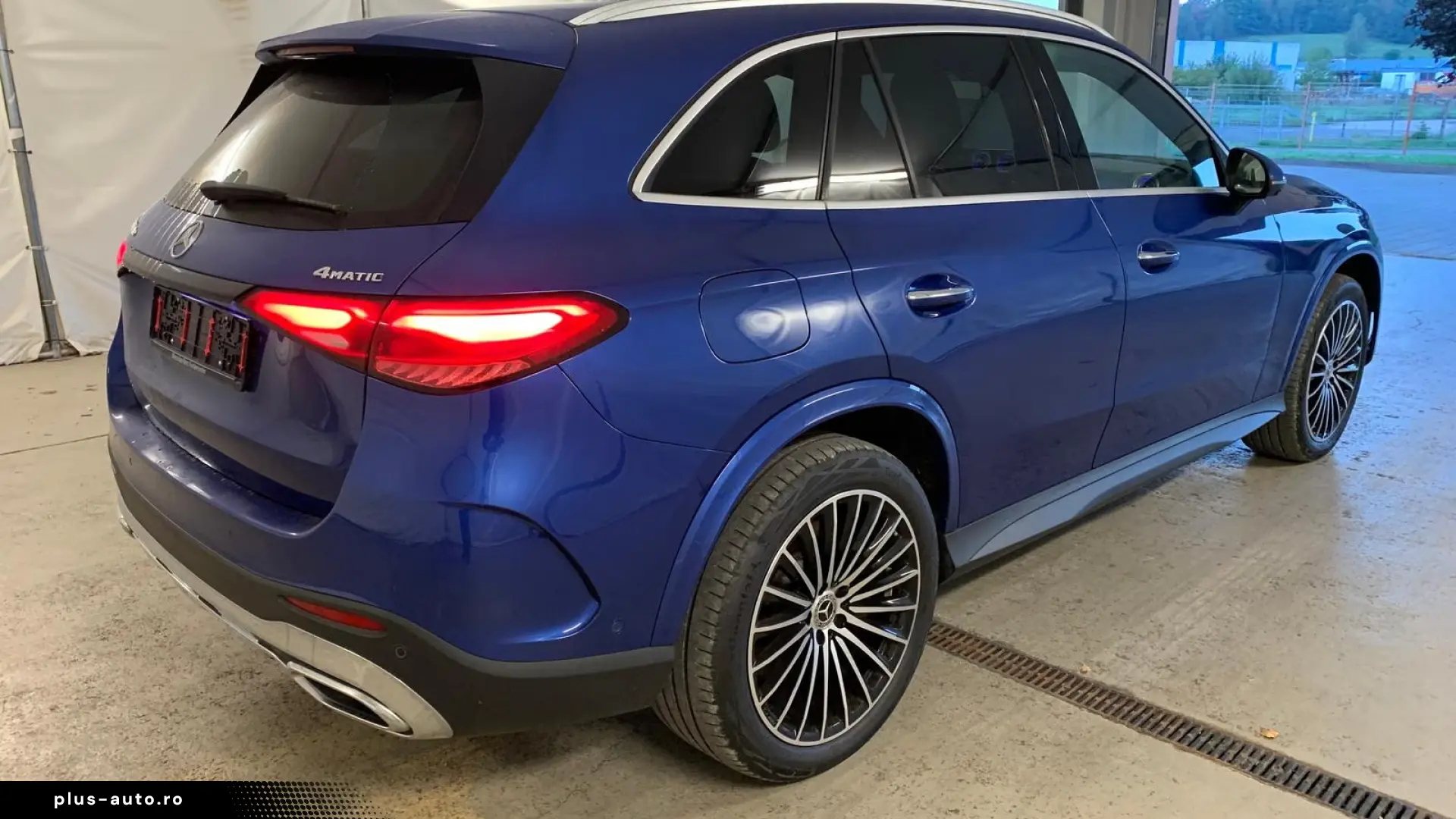 Mercedes-Benz GLC 300de AMG MASSAGE DISTR DIGITAL HUD