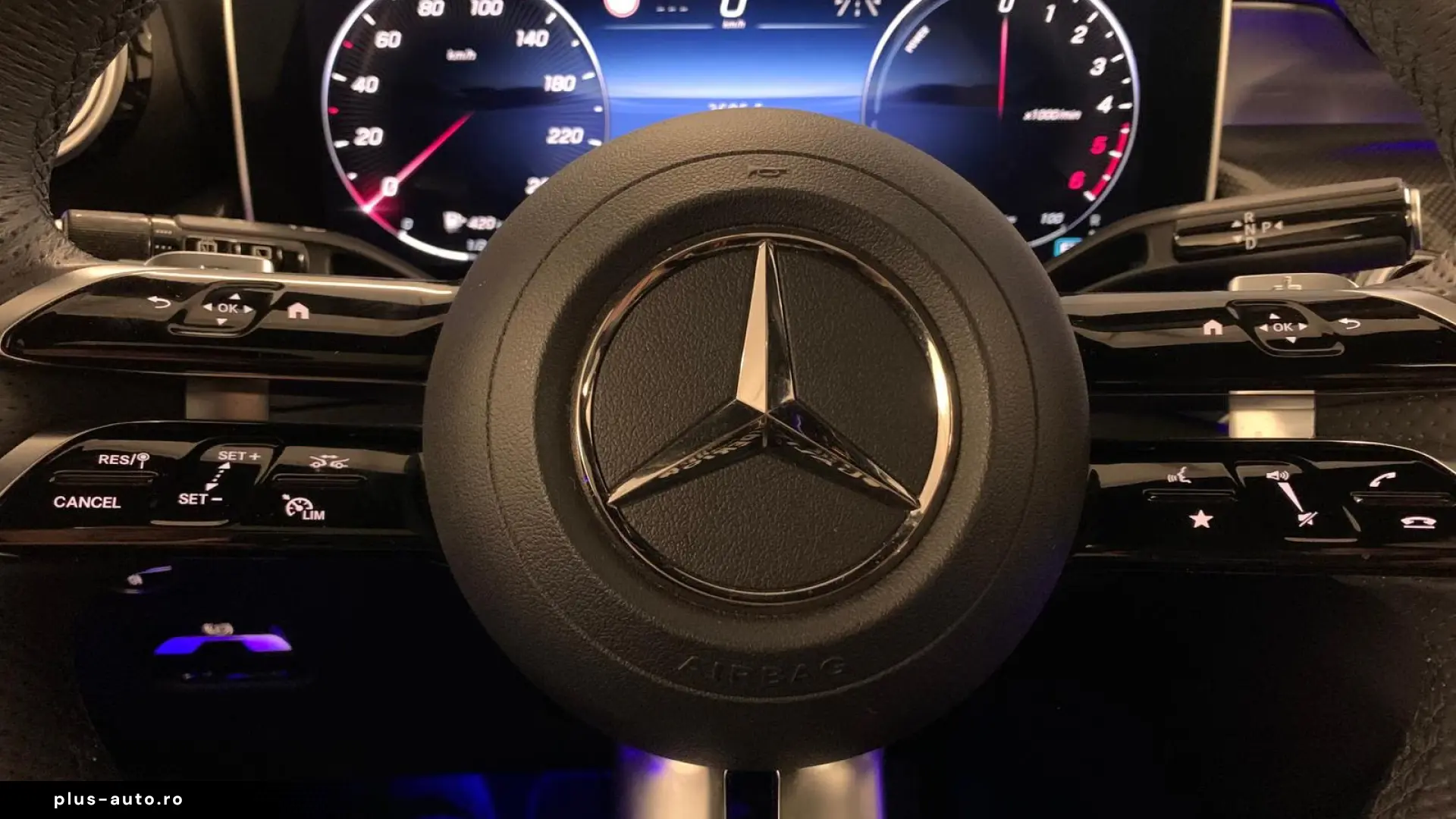 Mercedes-Benz GLC 300de AMG MASSAGE DISTR DIGITAL HUD
