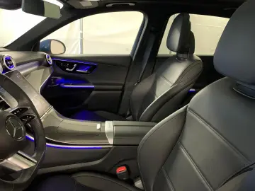 Mercedes-Benz GLC 300de AMG MASSAGE DISTR DIGITAL HUD