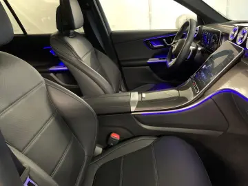 Mercedes-Benz GLC 300de AMG MASSAGE DISTR DIGITAL HUD