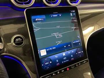 Mercedes-Benz GLC 300de AMG MASSAGE DISTR DIGITAL HUD