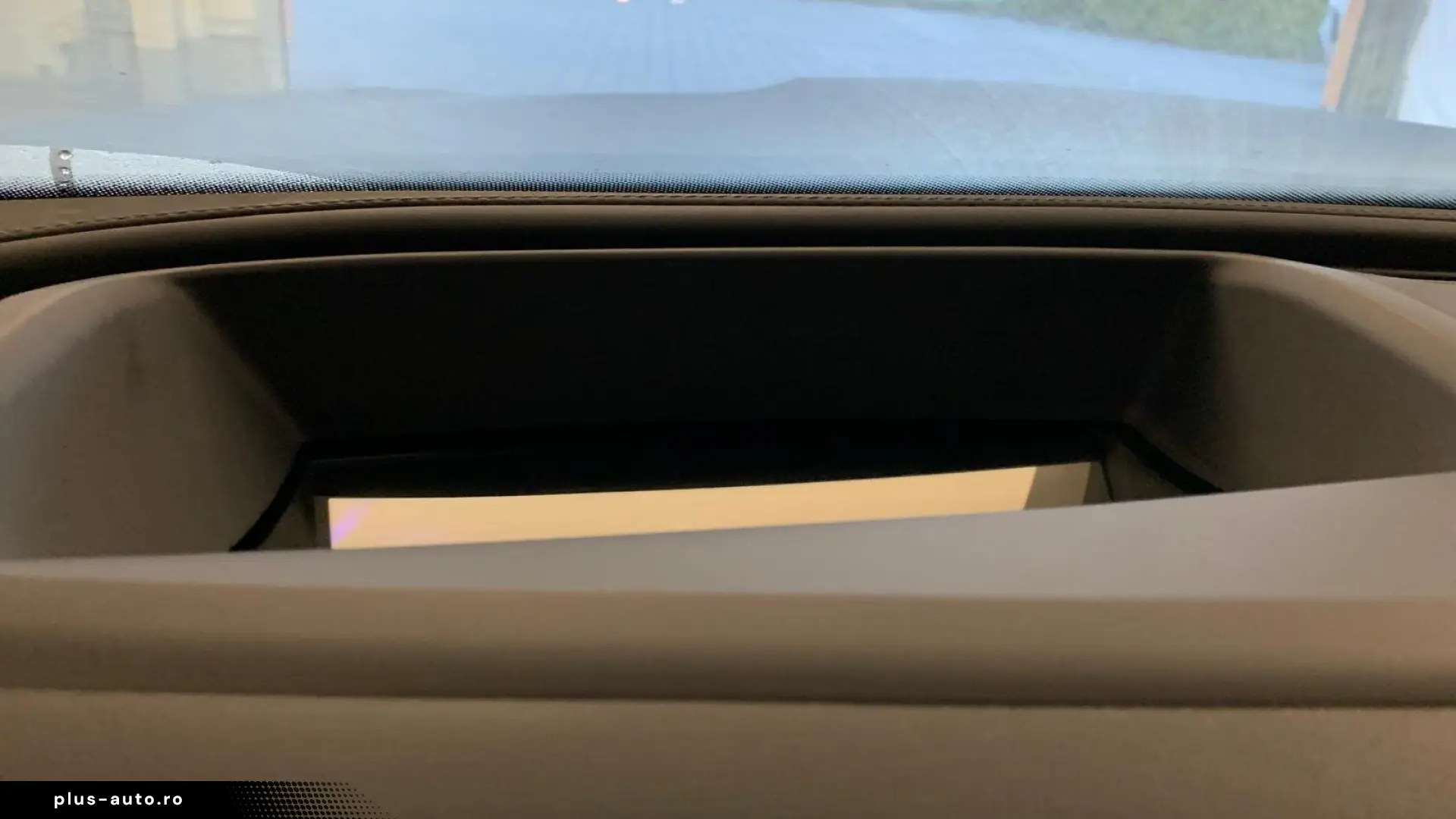 Mercedes-Benz GLC 300de AMG MASSAGE DISTR DIGITAL HUD