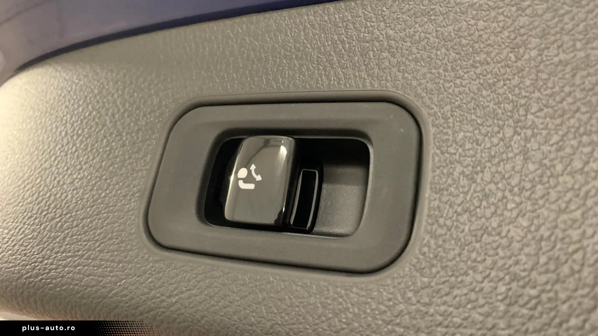 Mercedes-Benz GLC 300de AMG MASSAGE DISTR DIGITAL HUD