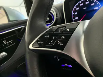 Mercedes-Benz GLC 300e 4M 360Kam 4x SiHz Digital LED