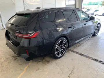 BMW 520 xDr M Sport DrivingProf Pano HeadUp Widescr.
