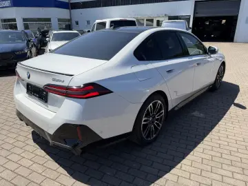 BMW 520 d xDr M Sport Pro DRPROF ICONIC HUD AHK PANO
