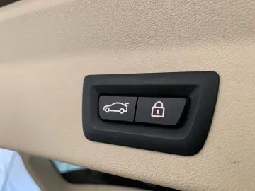 BMW X3 xDr 30 e ACC LASER 360  HUD AHK KEYLESS HiFi