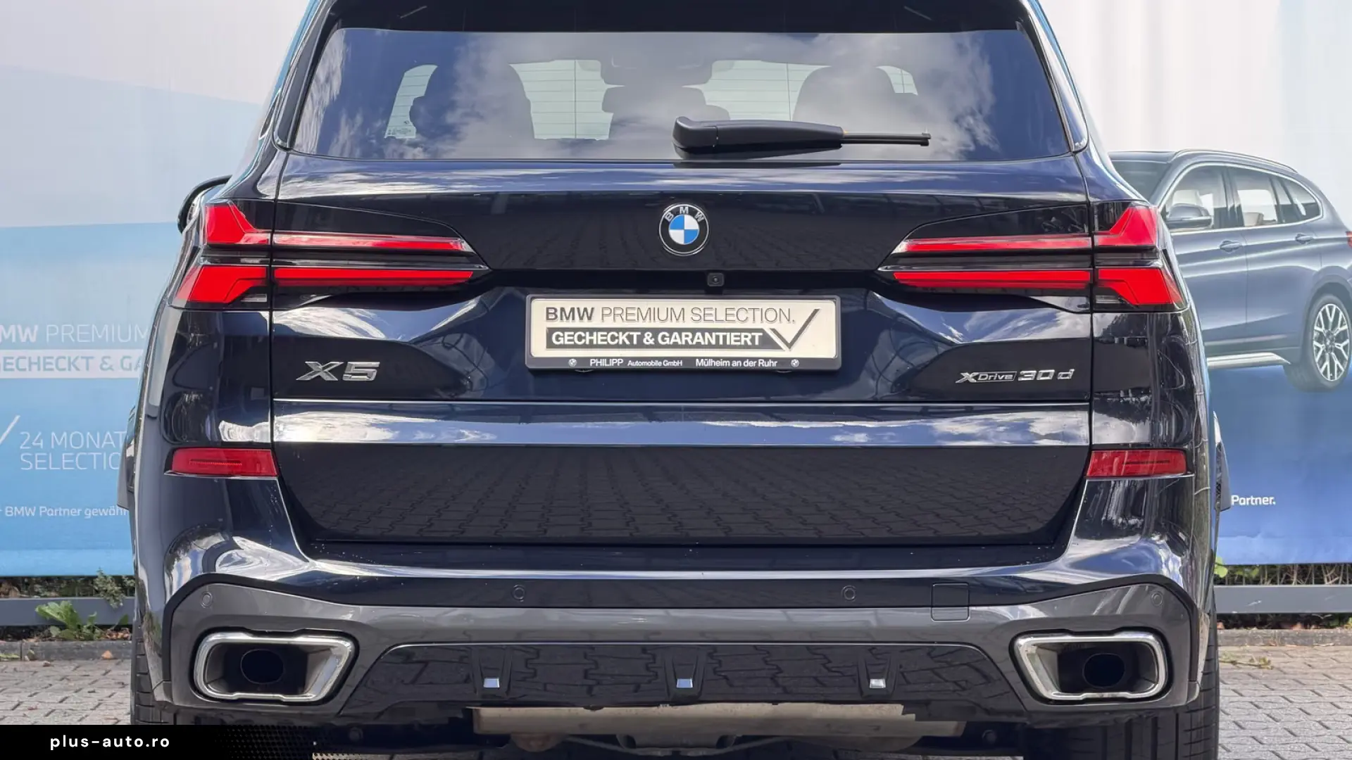 BMW X5 xDrive30d M Sport  Pano Towbar Aux Heater h&k