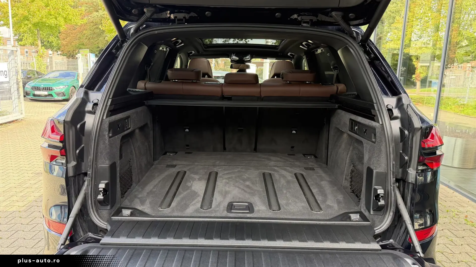 BMW X5 xDrive30d M Sport  Pano Towbar Aux Heater h&k