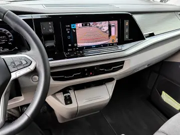 Volkswagen T7 Multivan 2.0 TDI Edition Long   MATRIX PANO