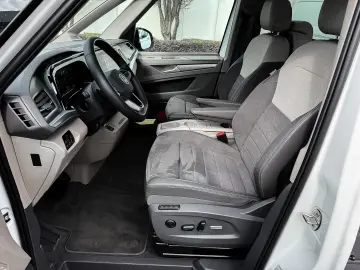 Volkswagen T7 Multivan 2.0 TDI Edition Long   MATRIX PANO