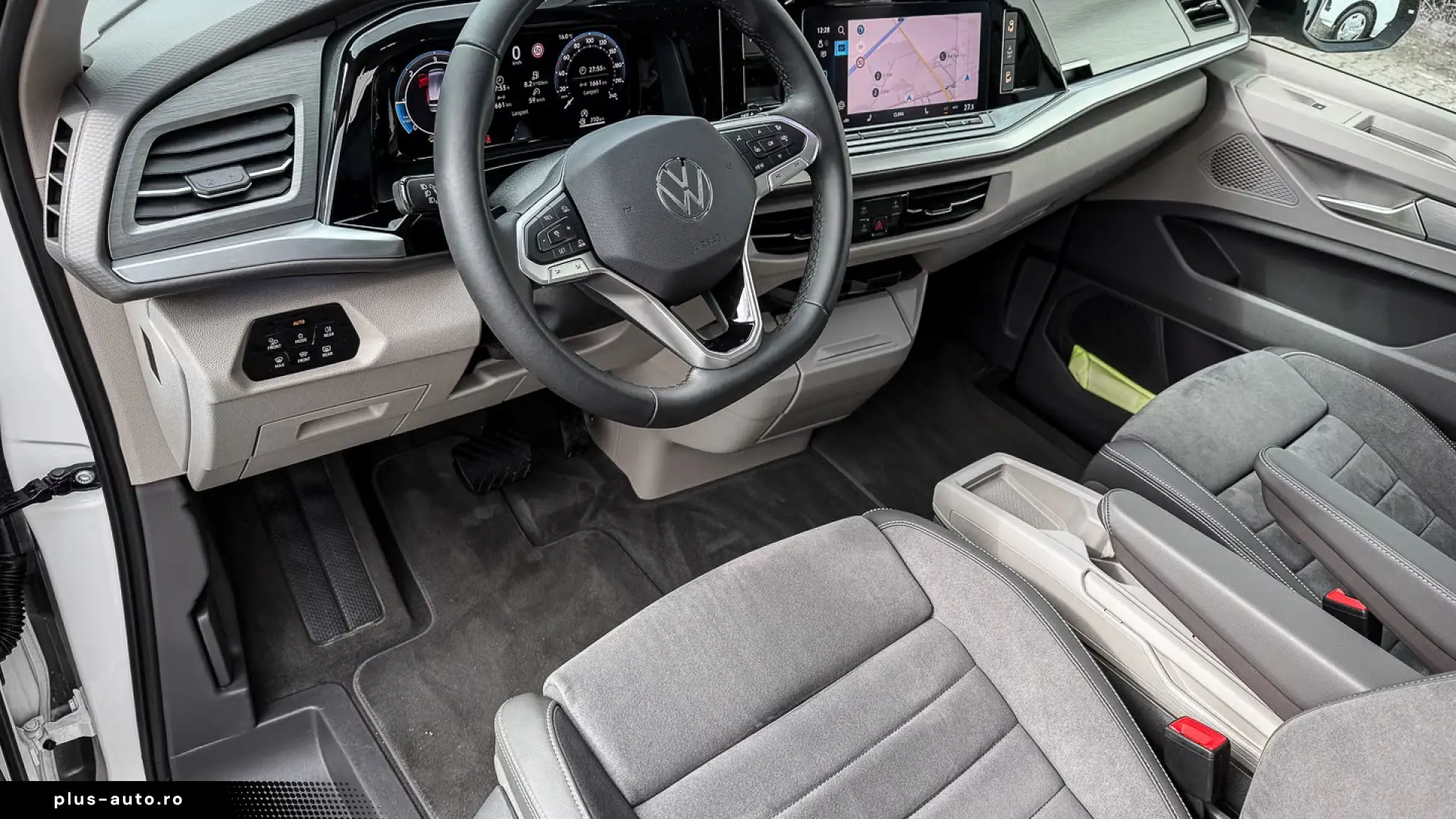 Volkswagen T7 Multivan 2.0 TDI Edition Long   MATRIX PANO