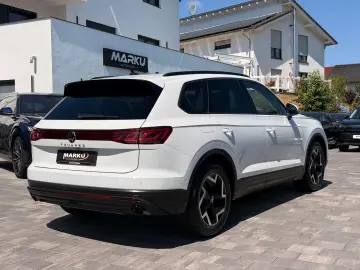 Volkswagen Touareg 3.0 TDI 4MOTION   IQ.DRIVE