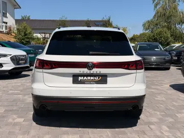Volkswagen Touareg 3.0 TDI 4MOTION   IQ.DRIVE