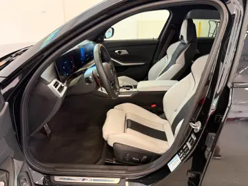 BMW M3 Sedan xDrive Competition M