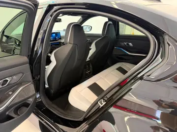 BMW M3 Sedan xDrive Competition M