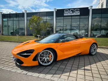 McLaren 720S SPIDER PERFOR. PLUS.KERAMIK CARBON LIFT B&W