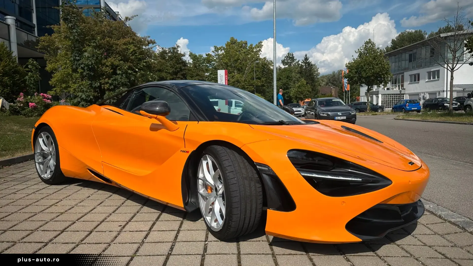 McLaren 720S SPIDER PERFOR. PLUS.KERAMIK CARBON LIFT B&W