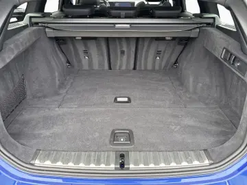 BMW 330d T M SPORT PRO AHK Pano HUD H K ad.LED RFK