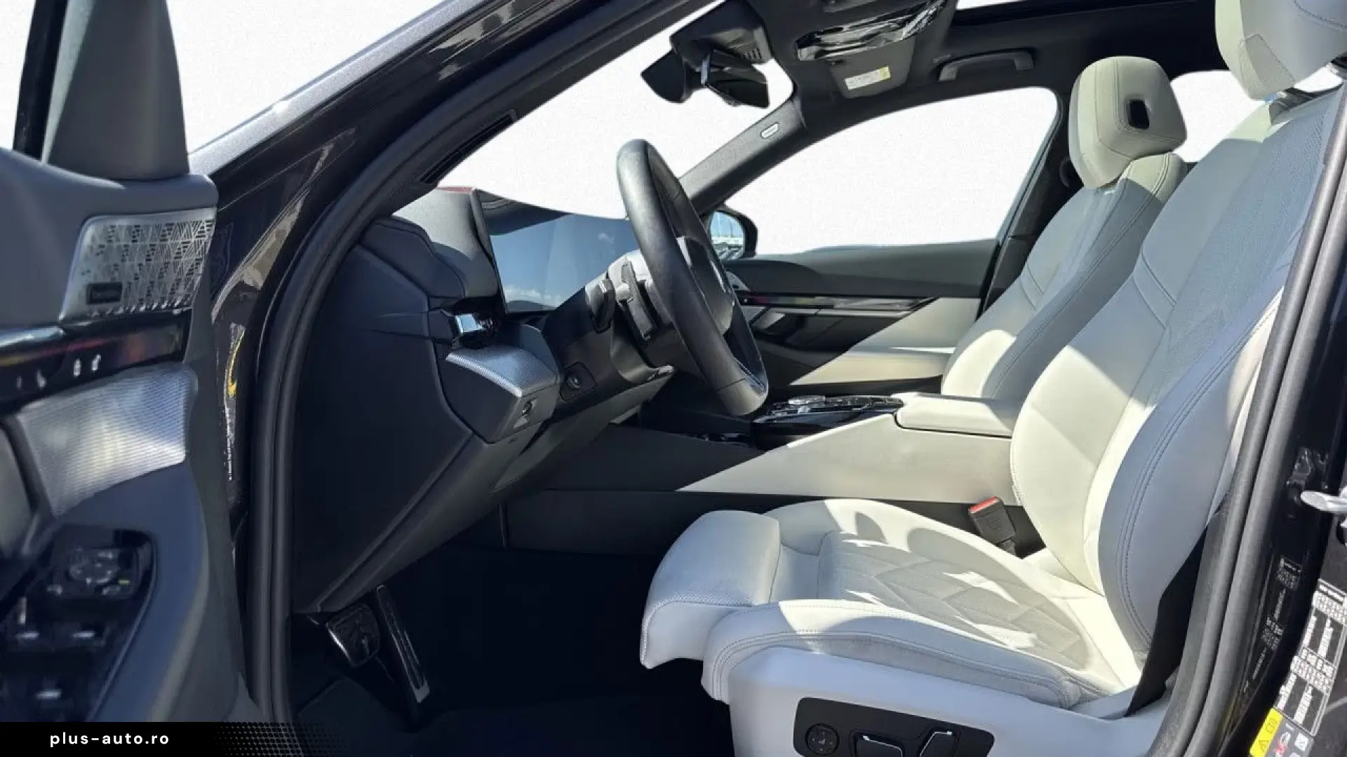 BMW 550e xDr T M SPORT AdLED AHK Pano B&W 360