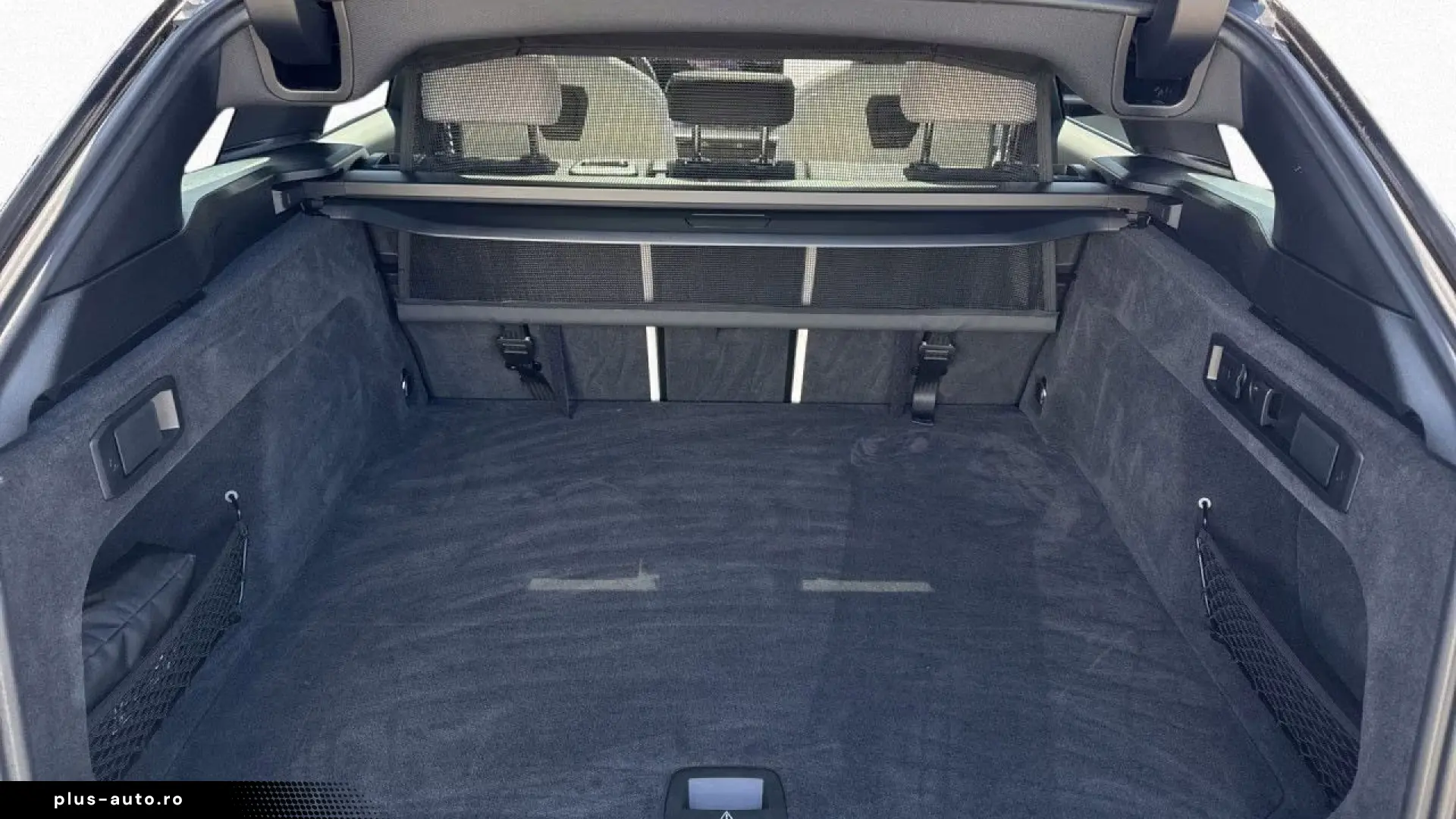 BMW 550e xDr T M SPORT AdLED AHK Pano B&W 360