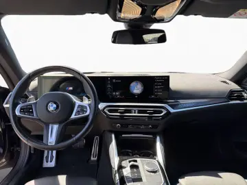 BMW M240i Coupé ACC Camera adaptive driving mode HUD