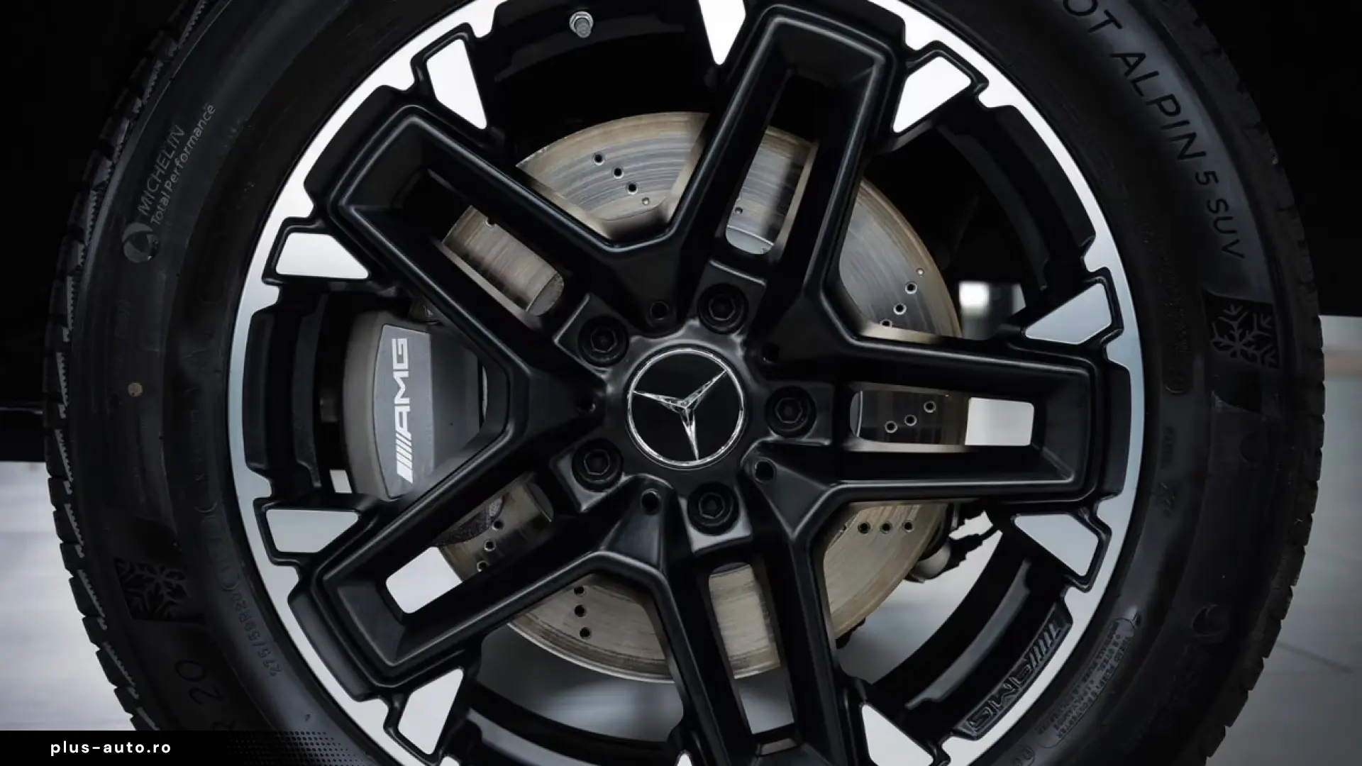 Mercedes-Benz G63 AMG OFFROAD-PAK SUPERIOR MASSAGE 1.HAND