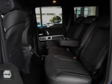 Mercedes-Benz G63 AMG OFFROAD-PAK SUPERIOR MASSAGE 1.HAND