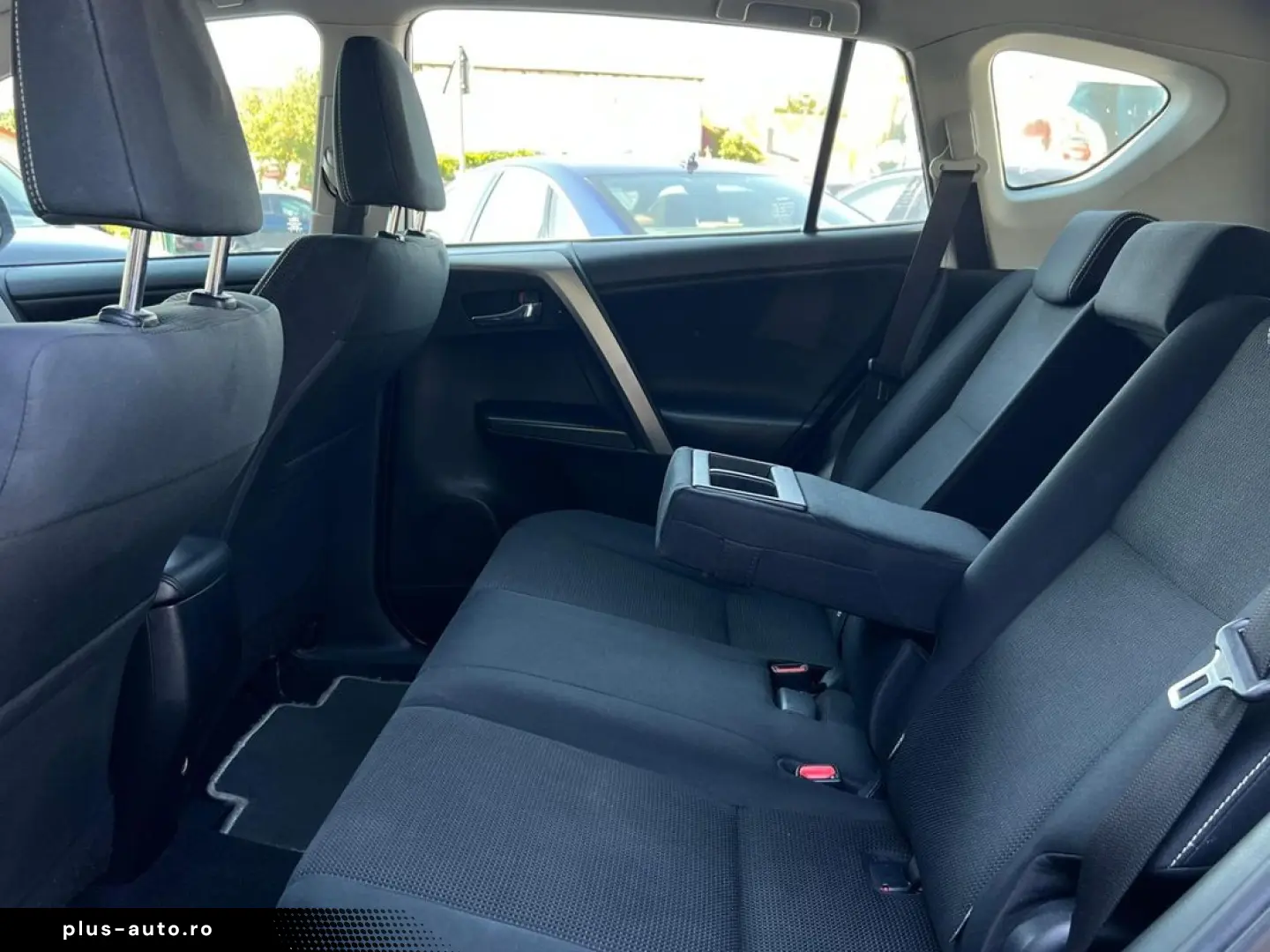 Toyota Rav-4