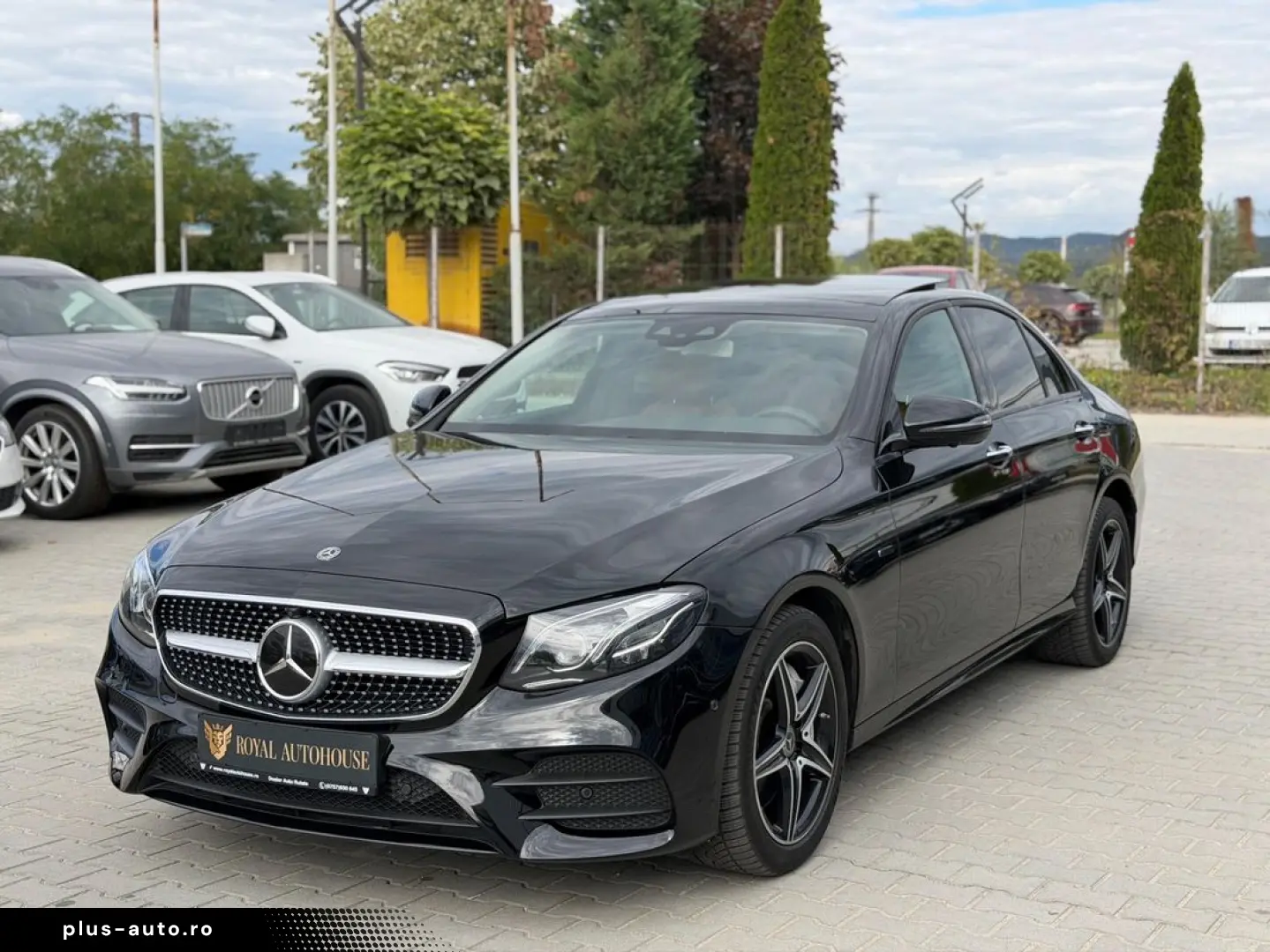 Mercedes-Benz E