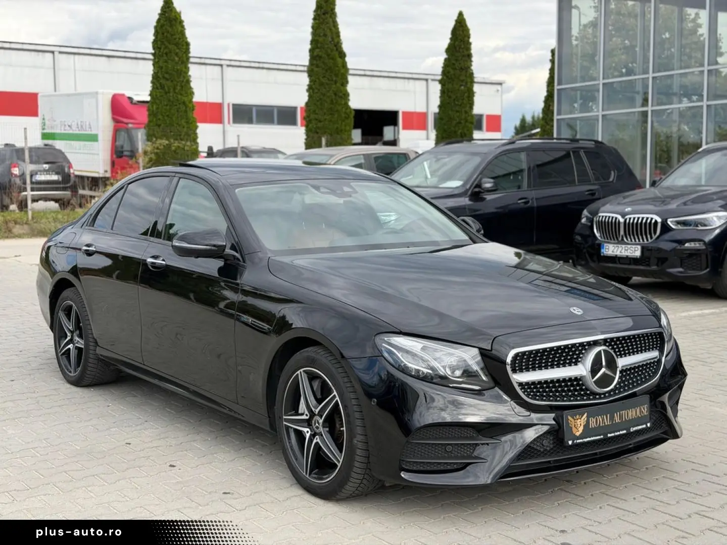 Mercedes-Benz E