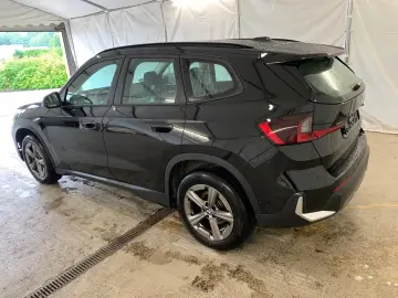 BMW X1 23d xDrive NAVI AHKLED DRIVING ASS