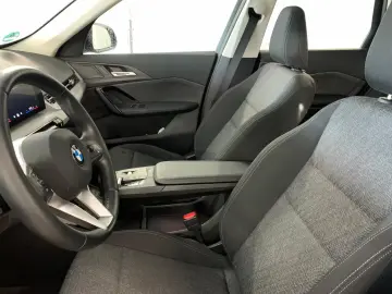 BMW X1 23d xDrive NAVI AHKLED DRIVING ASS