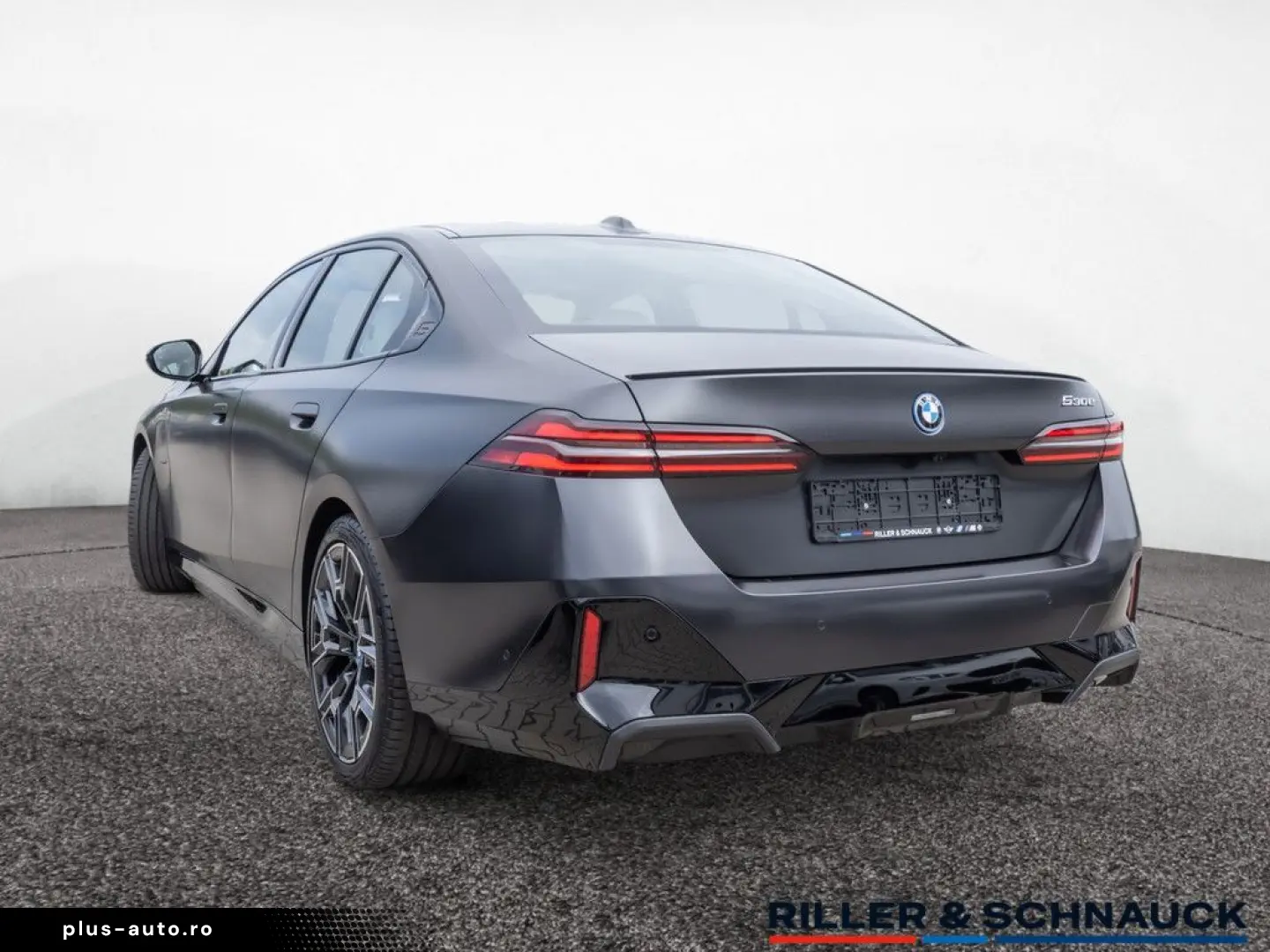 BMW 530e M-Sport Pro NAVI HUD ACC SITZBELÜFTUNG 360