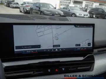 BMW 530e M-Sport Pro NAVI HUD ACC SITZBELÜFTUNG 360