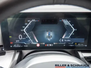 BMW 530e M-Sport Pro NAVI HUD ACC SITZBELÜFTUNG 360