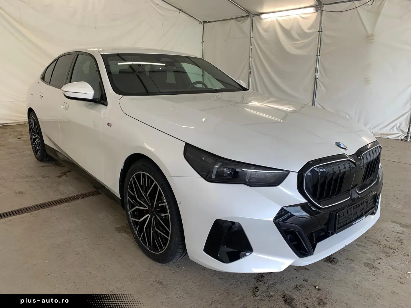 BMW 520 d M SPORT PRO DRIVE 360    HUD   ICONIC