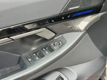 BMW 540 d xDrive M Sport Pro Iconic Glow Pano HUD