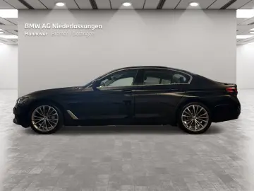BMW 530i xDrive Limousine LiveCockpitProf Head-Up