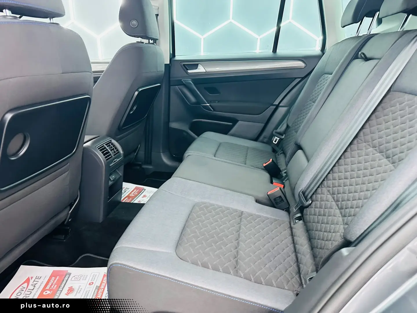 VOLKSWAGEN GOLF-SPORTSVAN 2019 1.6D E6 Garantie 12 Luni Rate