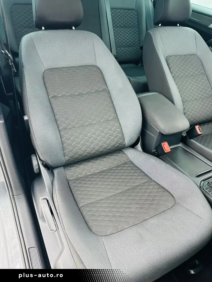 VOLKSWAGEN GOLF-SPORTSVAN 2019 1.6D E6 Garantie 12 Luni Rate