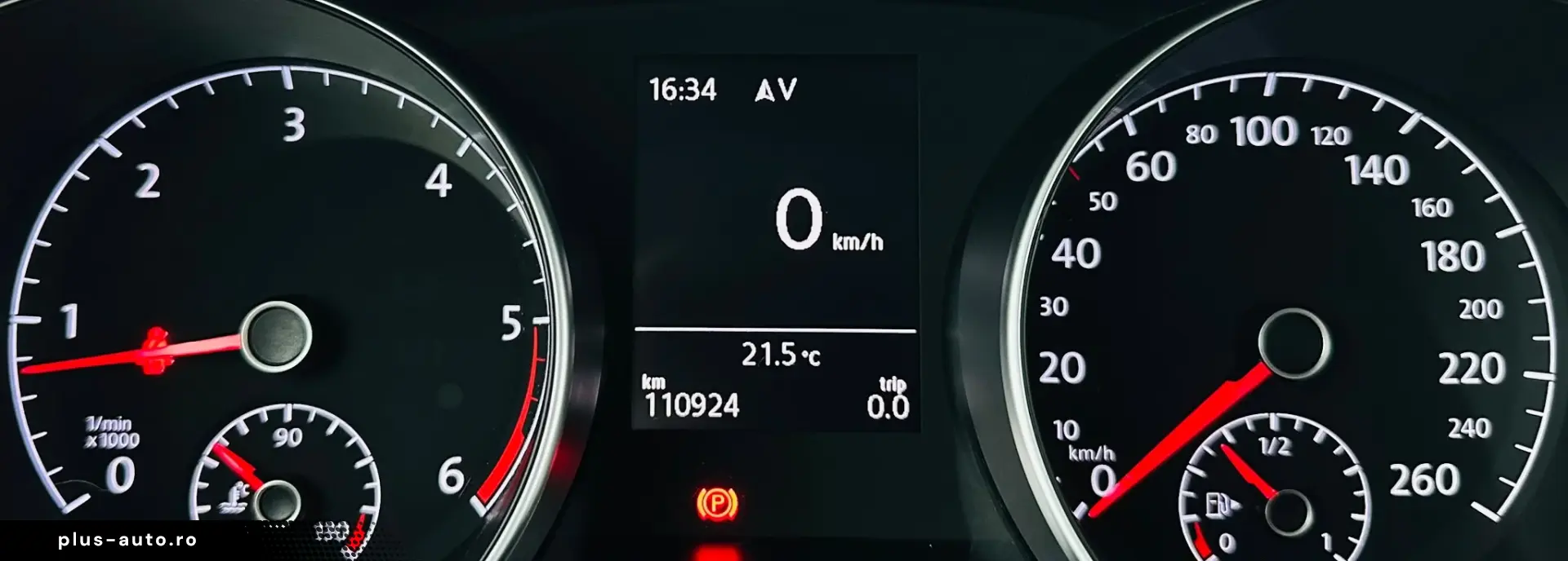 VOLKSWAGEN GOLF-SPORTSVAN 2019 1.6D E6 Garantie 12 Luni Rate
