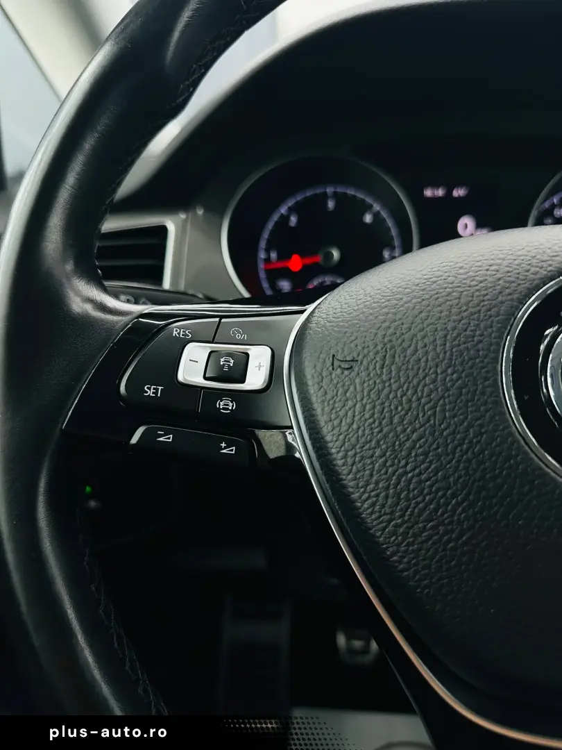 VOLKSWAGEN GOLF-SPORTSVAN 2019 1.6D E6 Garantie 12 Luni Rate