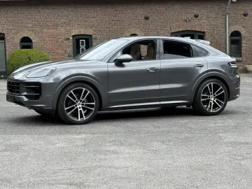 Porsche Cayenne Coupe 22 ZOLL SPORTDESIGN-PAKET-CHRONO