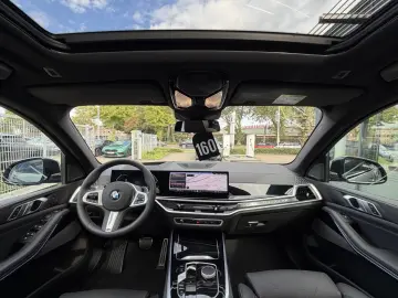BMW X5 xDrive30d M Sport Pano StHzg AHK h&k DA-Prof