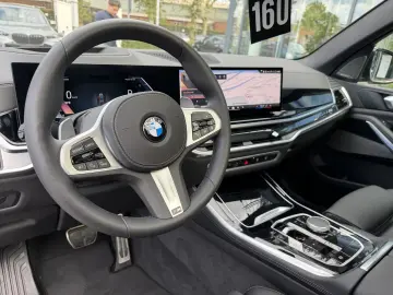 BMW X5 xDrive30d M Sport Pano StHzg AHK h&k DA-Prof