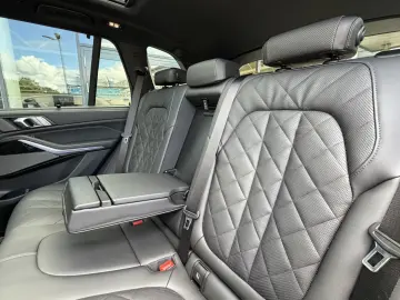BMW X5 xDrive30d M Sport Pano StHzg AHK h&k DA-Prof